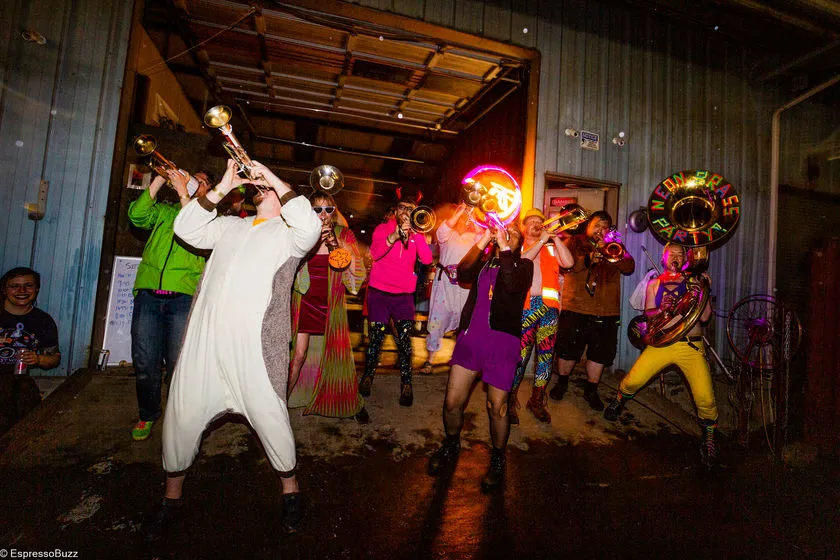 Neon Brass Party - Hazard Factory 2022 - Photo by Espresso Buzz